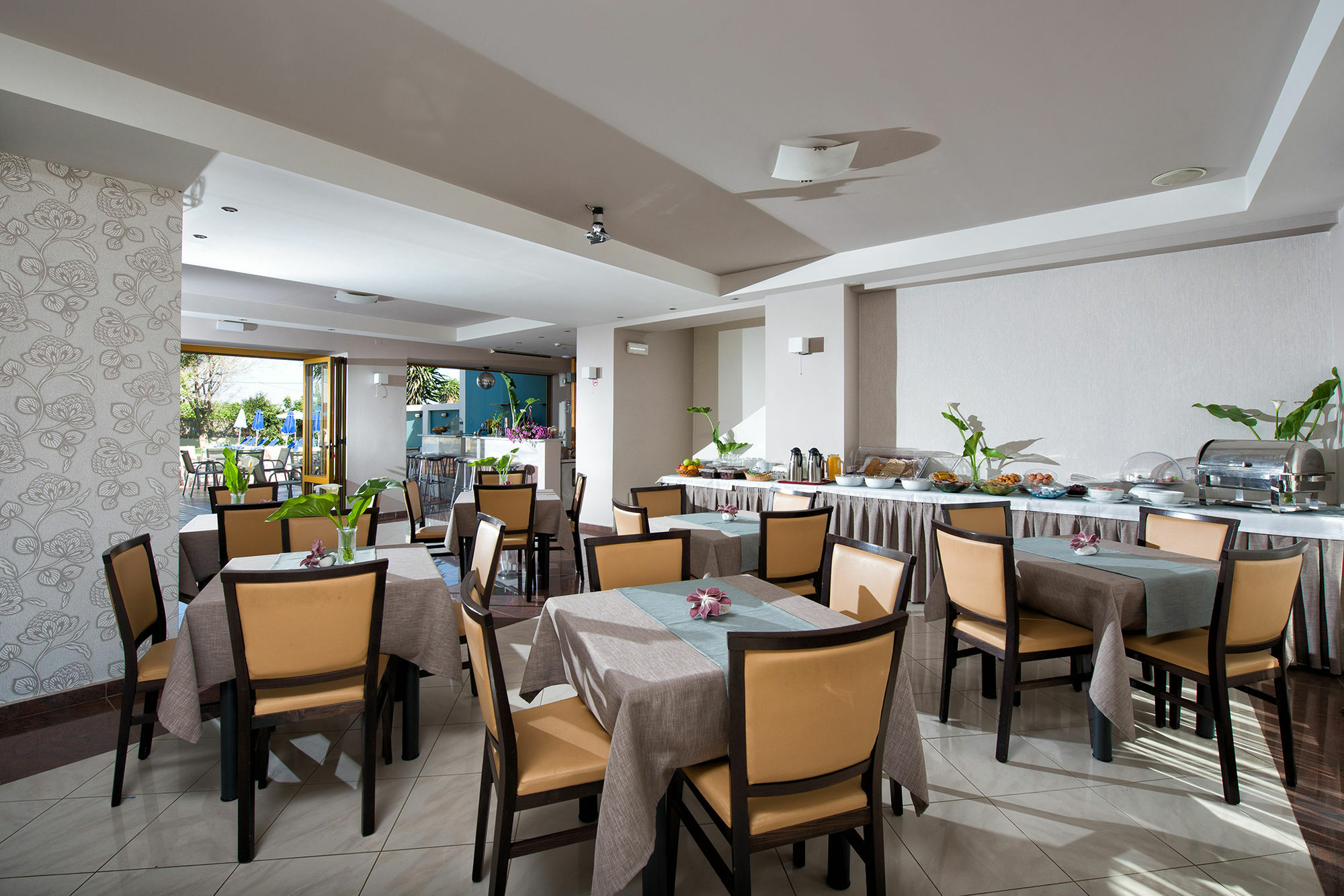 Mary Hotel & Mary Royal Suites Платанес Екстер'єр фото